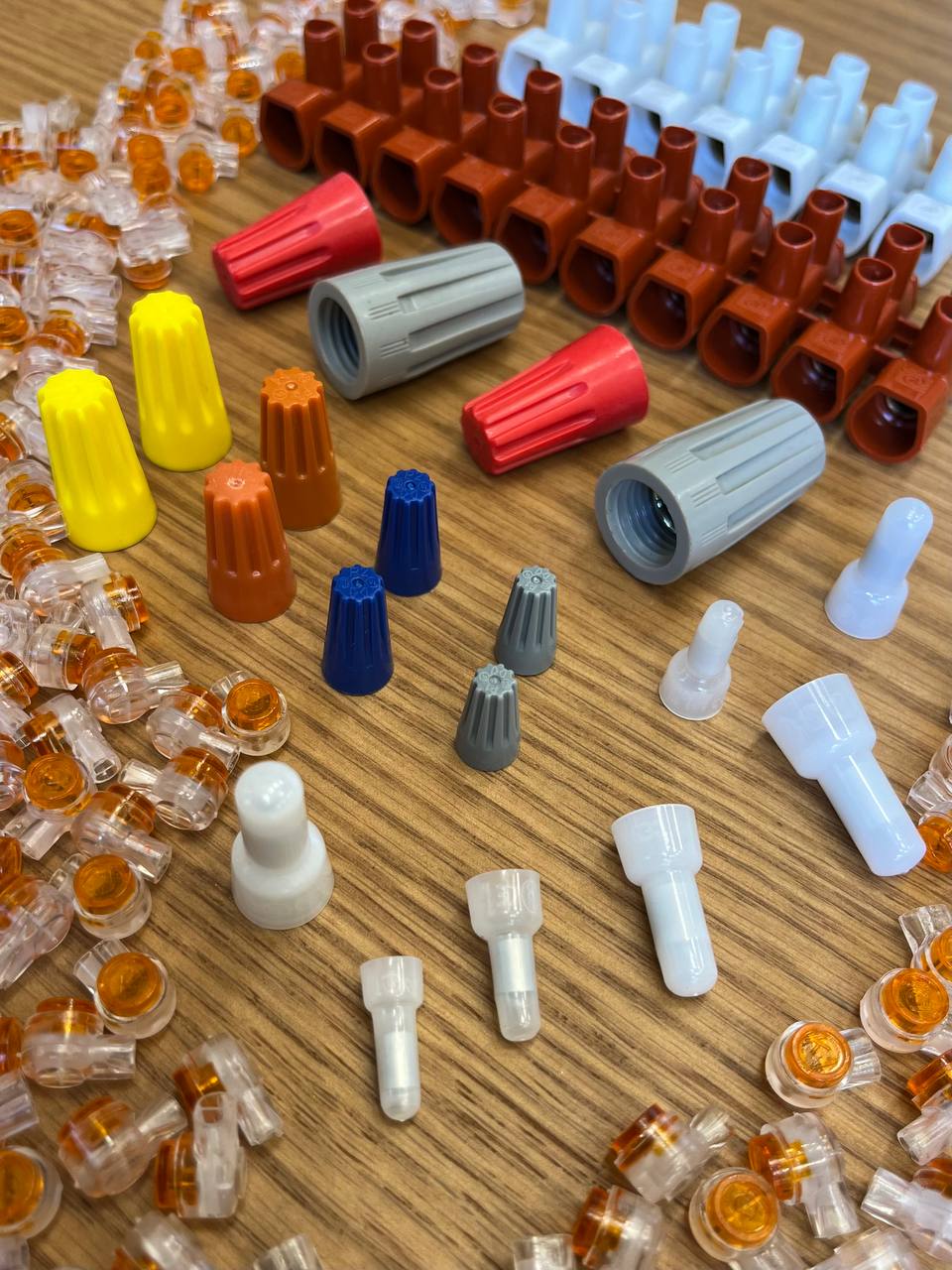 کانکتور و کورکن ها